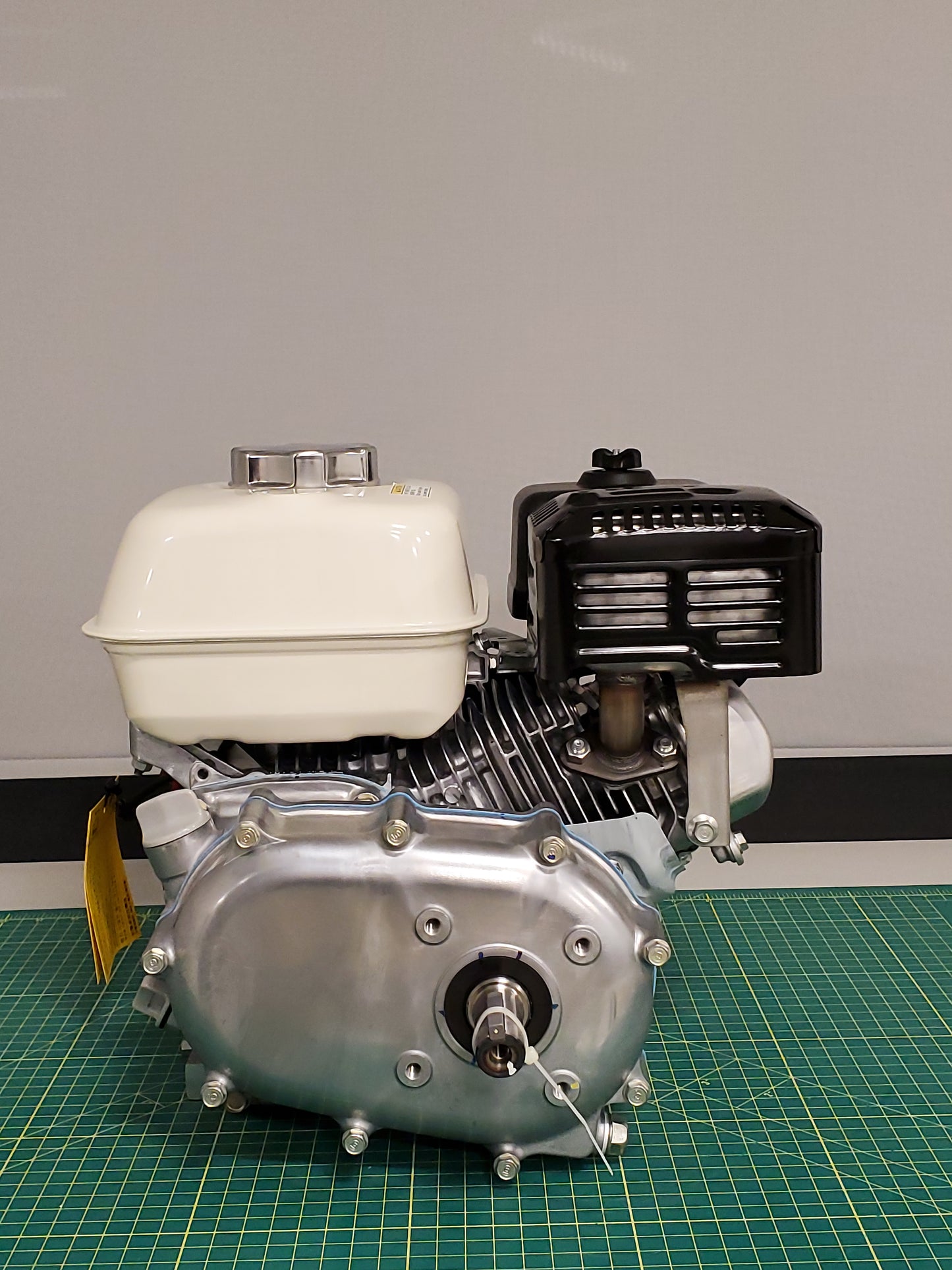 Honda Horizontal OHV Engine - 196cc GX series - GX200UT2XRH2