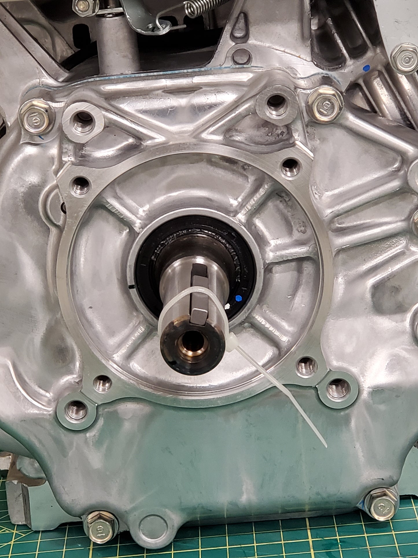 Honda Horizontal OHV Engine - 389cc GX series - GX390UT2XQC9