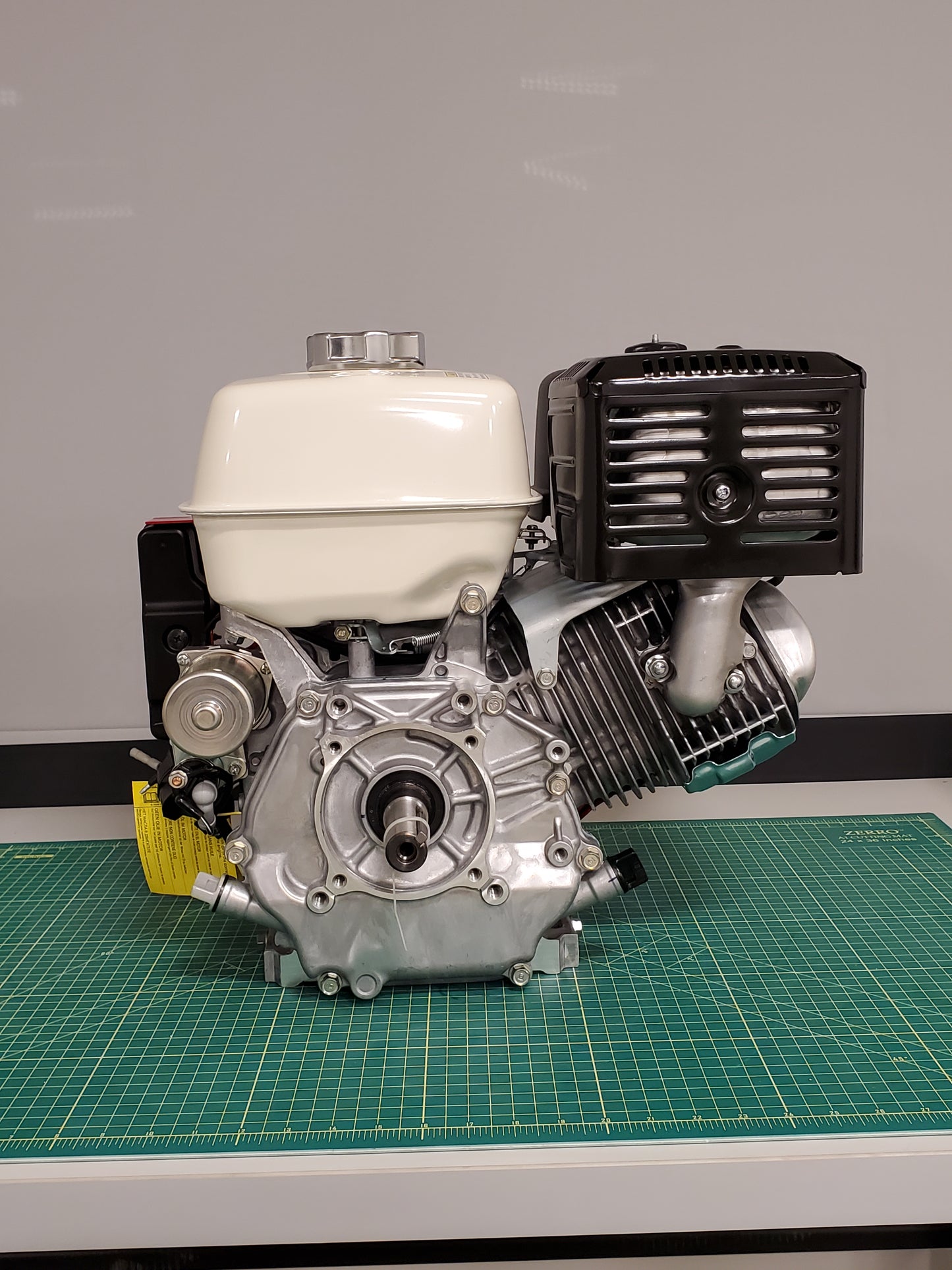 Honda Horizontal OHV Engine - 389cc GX series - GX390UT2XQNE2