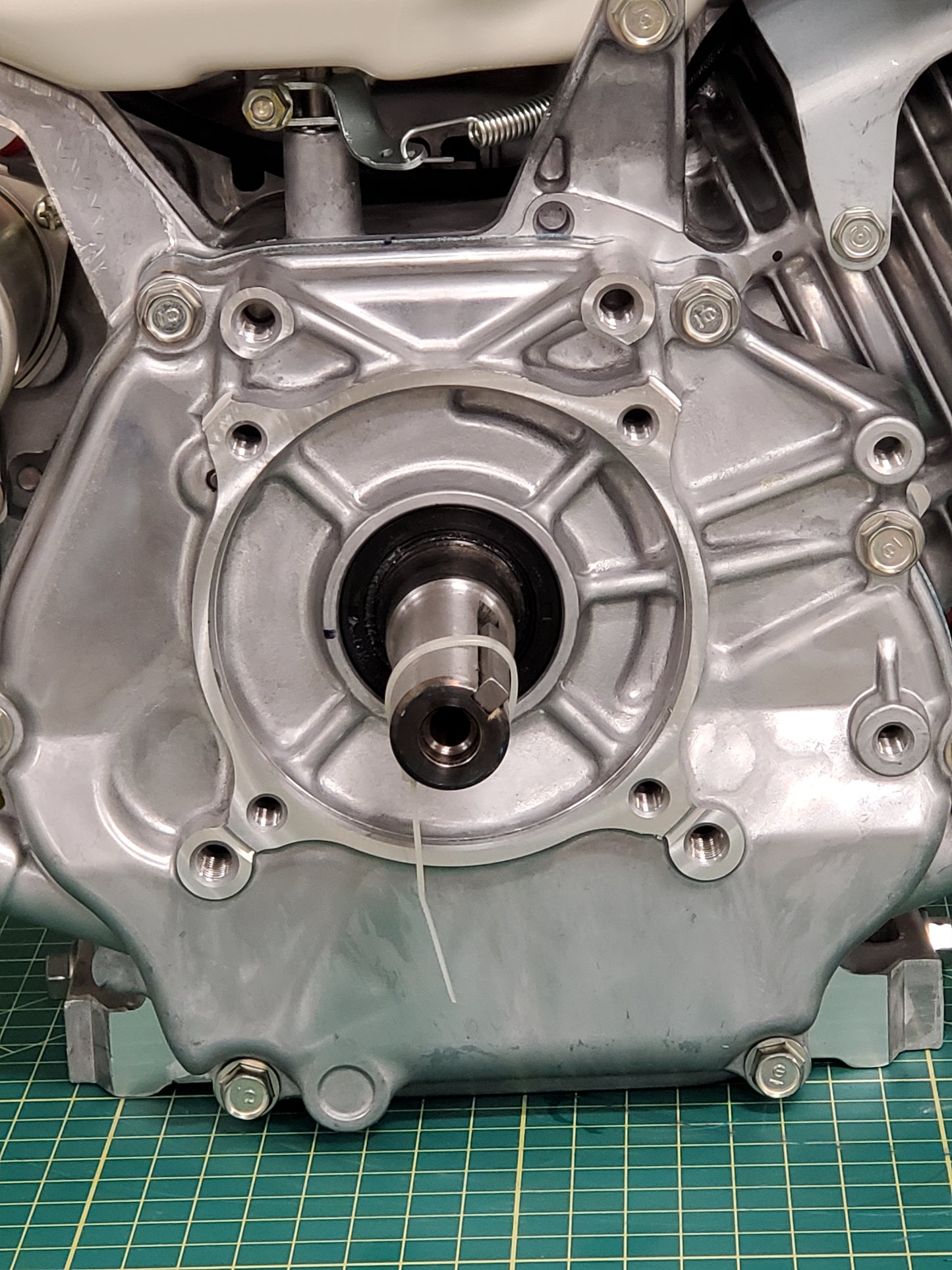 Honda Horizontal OHV Engine - 389cc GX series - GX390UT2XQNE2